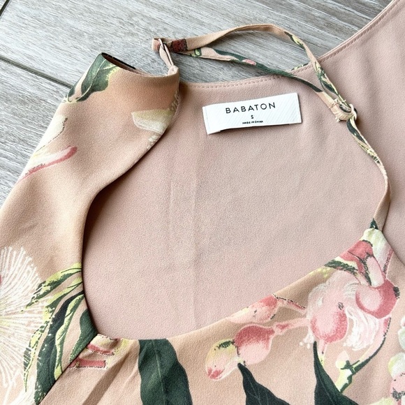 Aritzia Babaton Everly Floral Camisole In  Roebuck Salmao - Picture 15 of 16